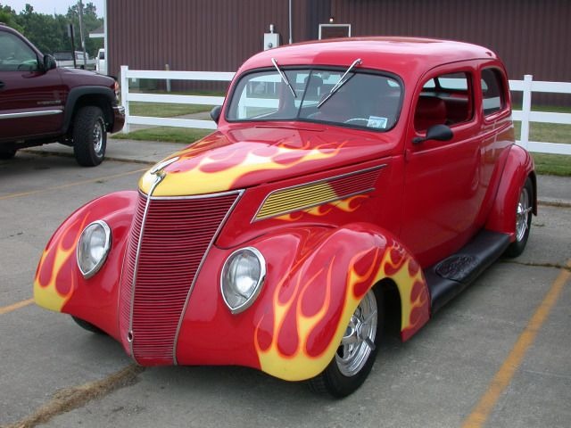 1937 Ford HumpBack