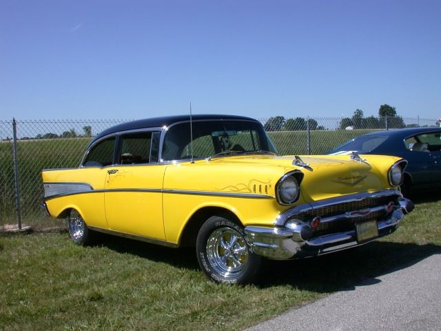 1957 Chevrolet 2dr post