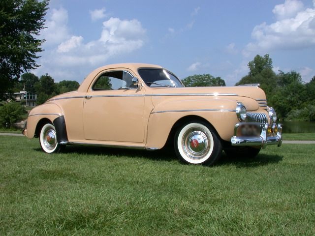 1941 DeSoto S-8 Custom Bus.Coupe