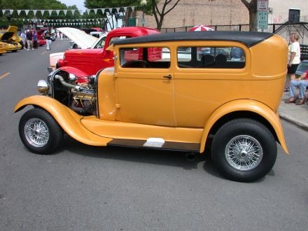 1928 Ford Sedan