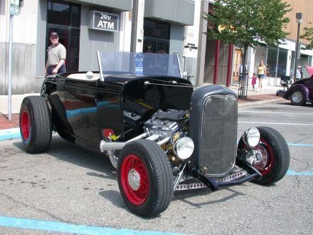 1932 Ford RO.
