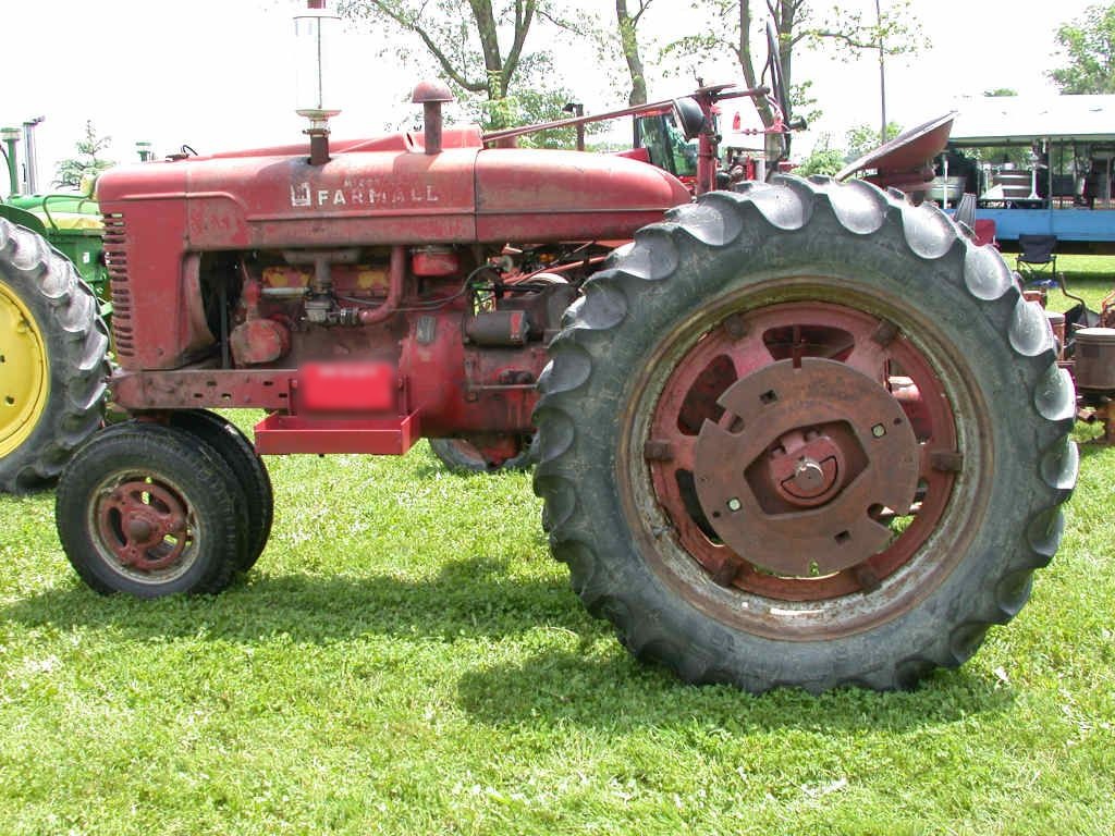 1949 International Farmall M